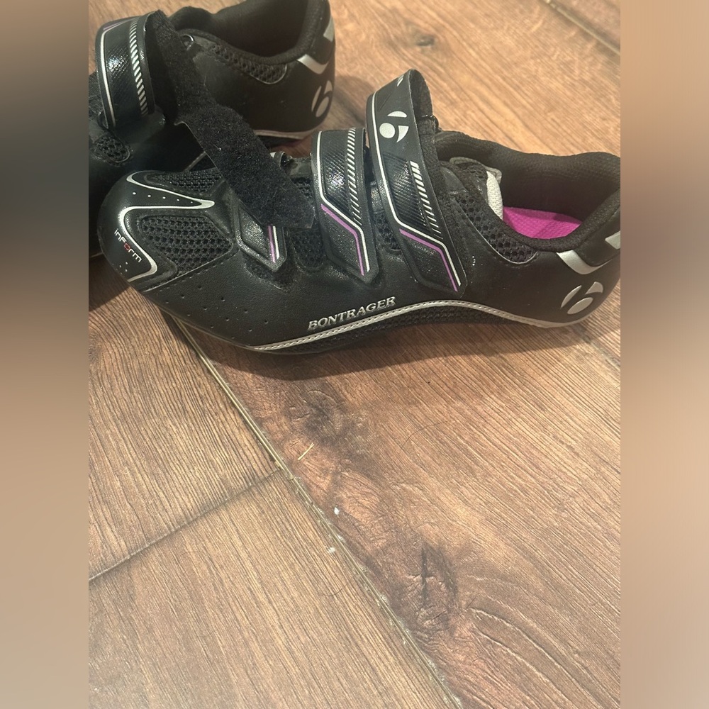 Spin shoes